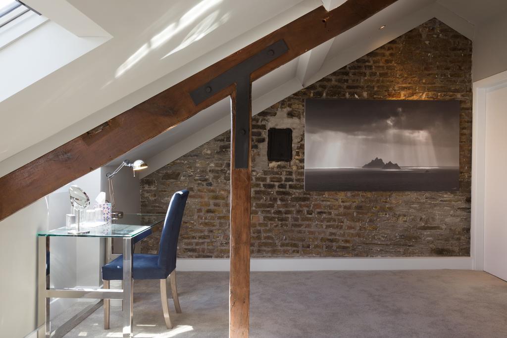 Giles Norman Gallery & Townhouse 金塞尔 外观 照片